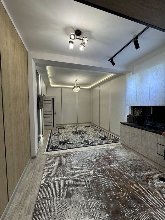 Метро Хамза. 2/2/4. Чистая. С обстановкой!