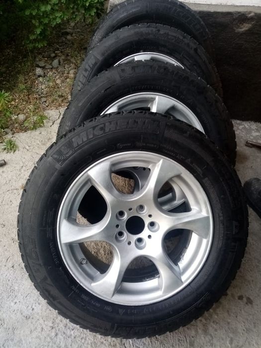 Продам шины зима