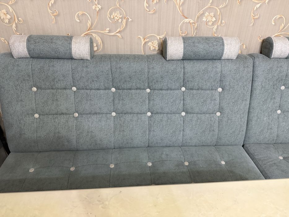 Угловой диван для кухни