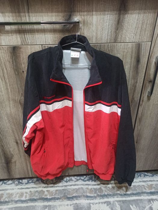 Большой спортивный костюм