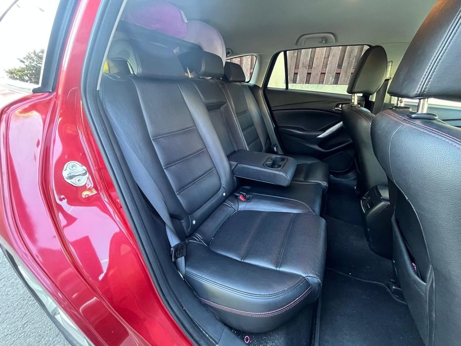 Mazda 6 Revolution Top – Full piele, BOSE, Soul Red 150 cp