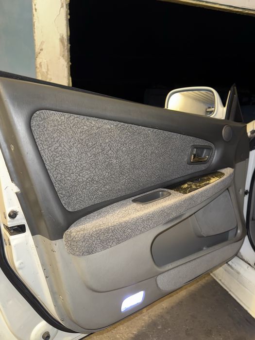 продам toyota mark 2 100