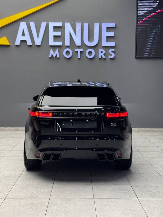В продаже Land Rover Range Rover VELAR