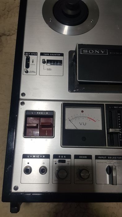 Aparat cu sunet ok de la sony.