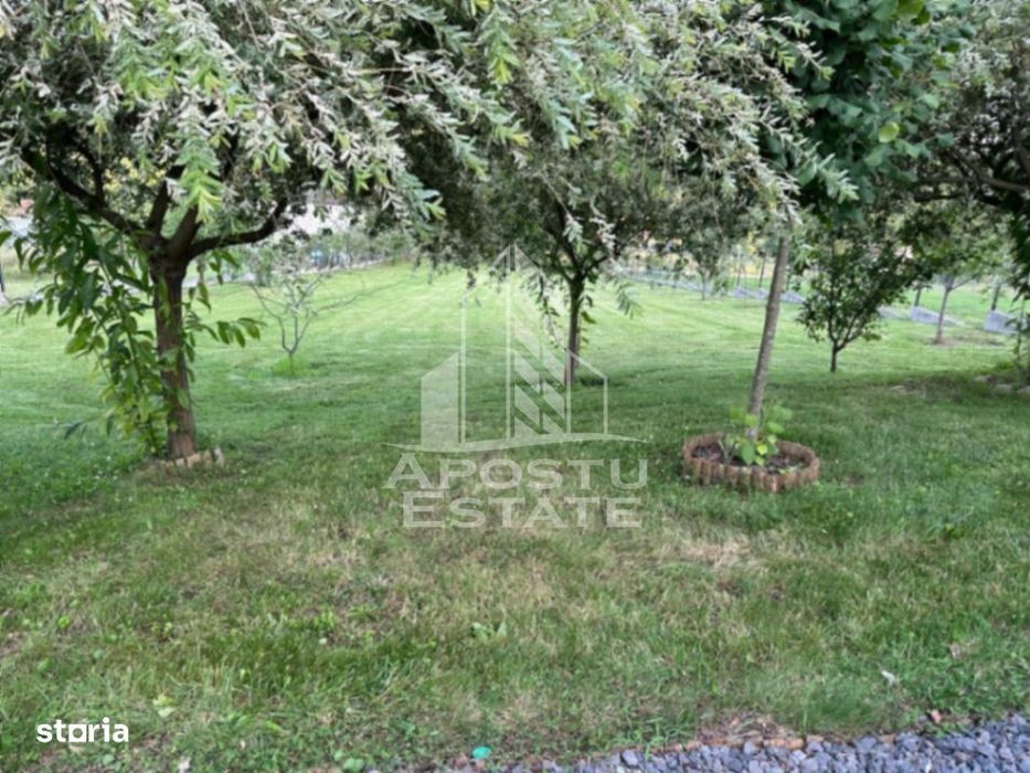 Casa de vacanta cu. teren 31.300  Nadas, 38 km de Timisoara.