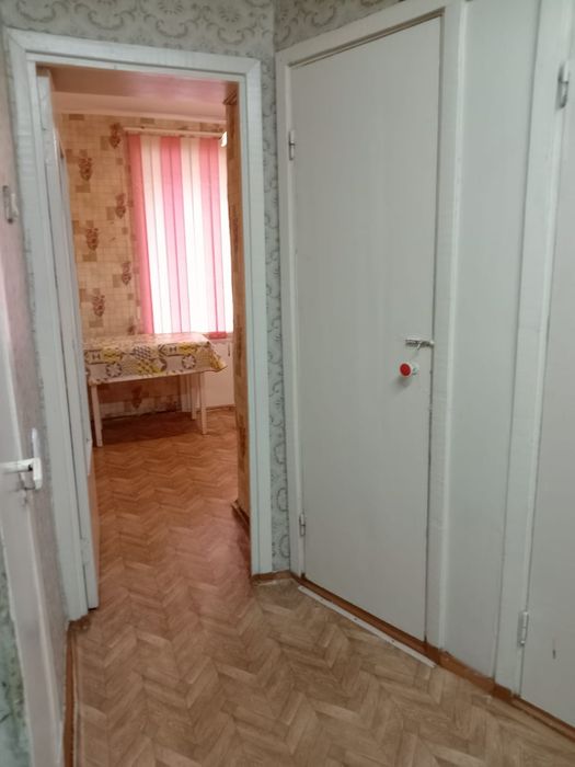 Продам 2-комнатную квартиру