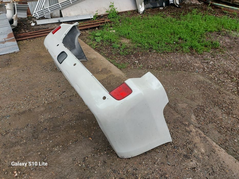 Продам бампер лексус 570