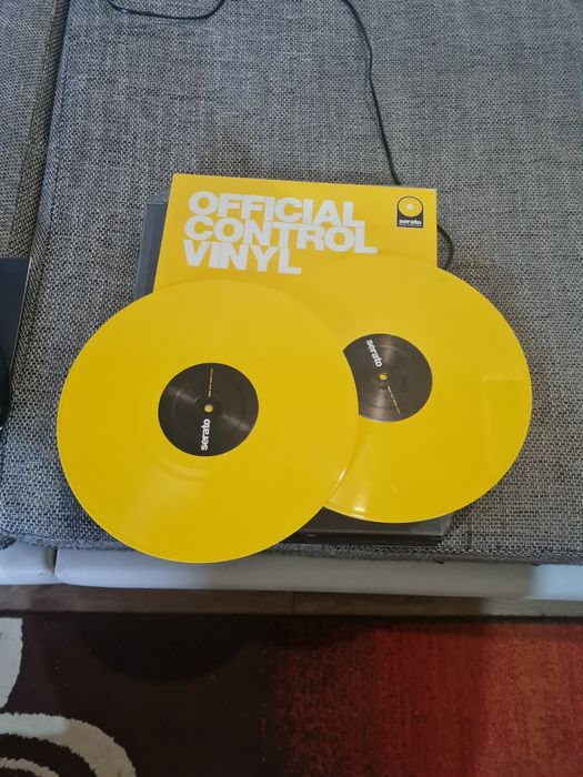 Vând vinyl dj usb interface/Plug and Play