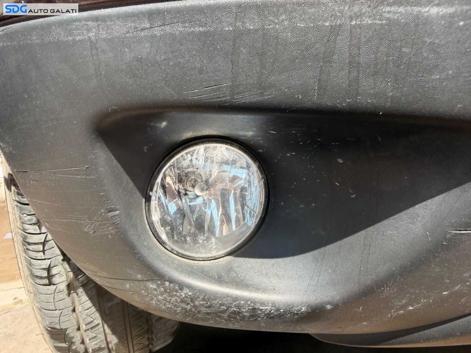 Proiector Ceata Stanga Dreapta de pe Bara Spoiler Fata Dacia Duster 2010 - 2018 Cod 261500097R [Q5996]