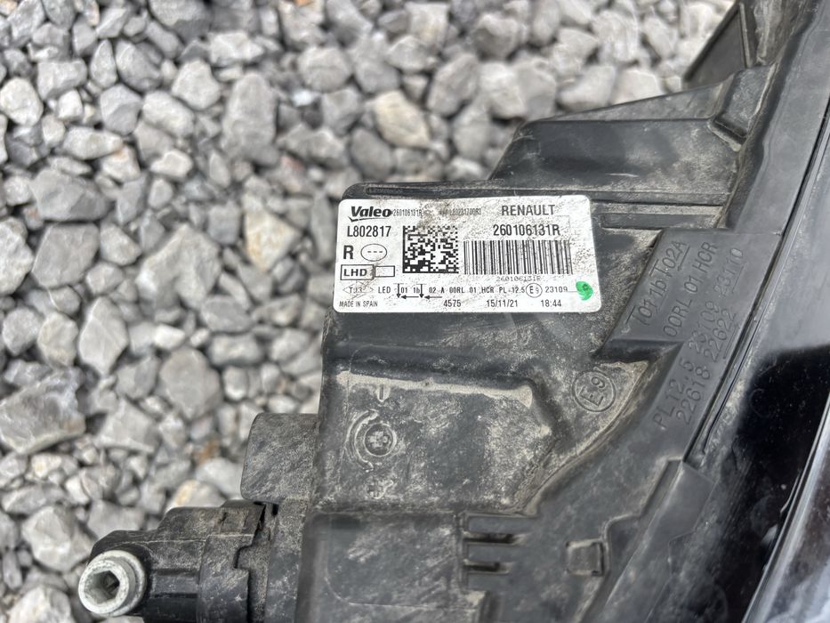 Фар Renault Megane 4