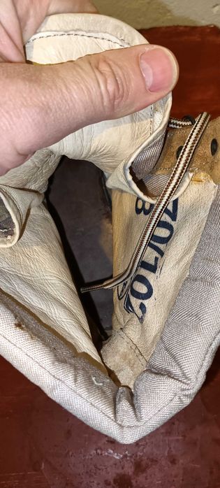 Bocanci MApN deșert, mărimea 42, aproape noi