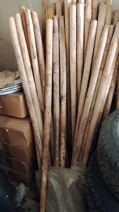 Черенок для лопаты