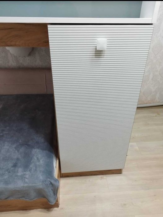 Двухъярусная кровать