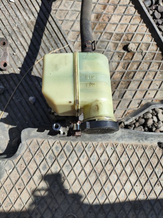 Мазда. 6 гур насос