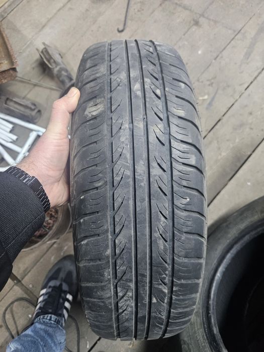 Два балона резины на 13