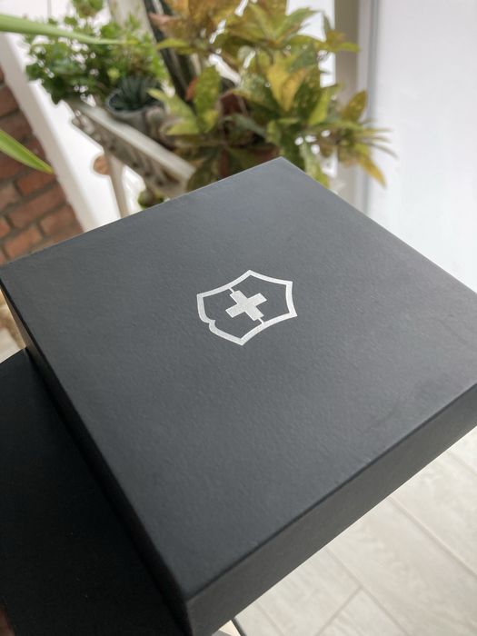 Cutie ceas victorinox original