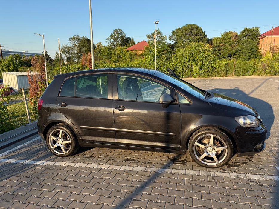 Volkswagen golf 5 plus