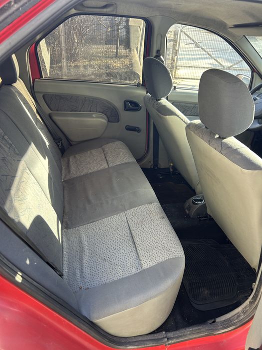 Vand dacia logan 1.4 benzina