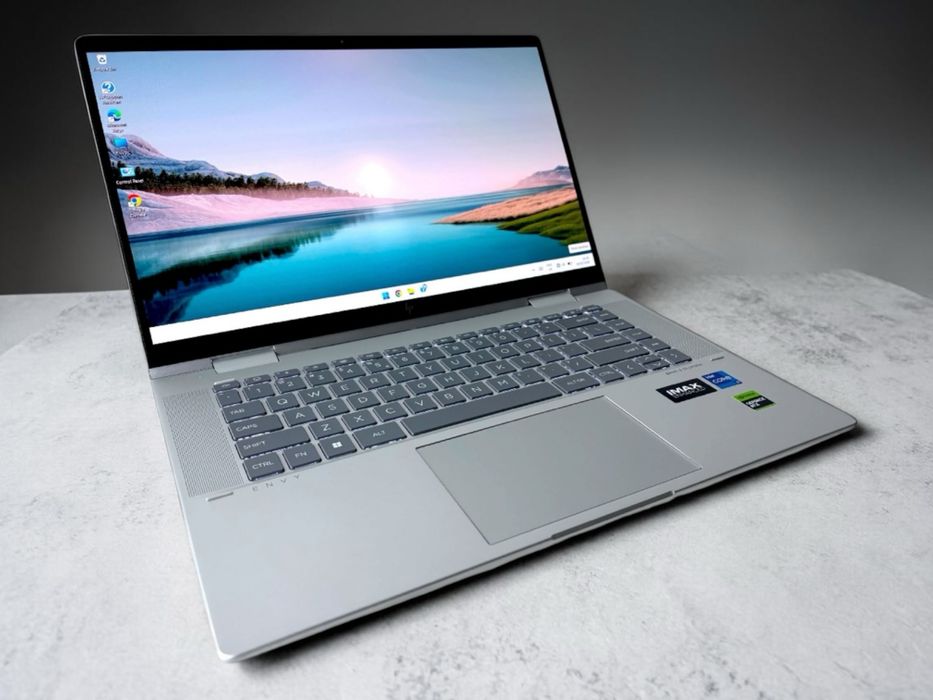 Лаптоп HP Envy x360 15.6" OLED i7-1355U 16GB DDR5 RAM 1TB SSD RTX 3050 Гаранция!