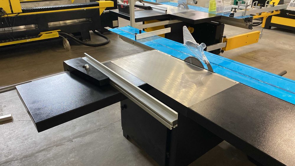 Форматно-раскроечный станок RM6132Y