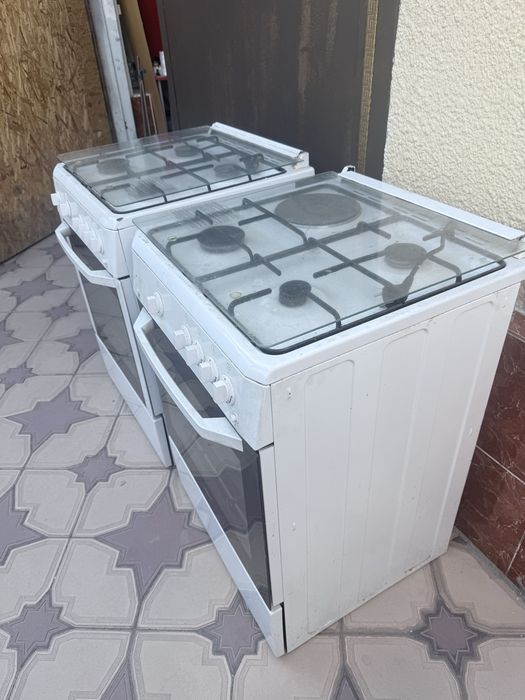 Продам газ плиты срочно