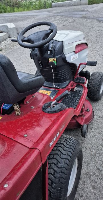 Tractoras gazon Gutbrod 15cp