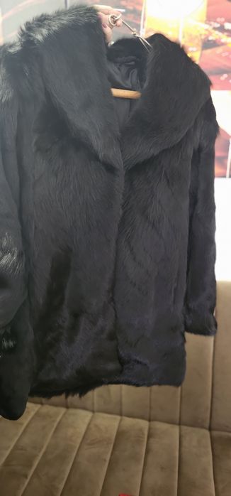 Haina de Nutrie in stare buna