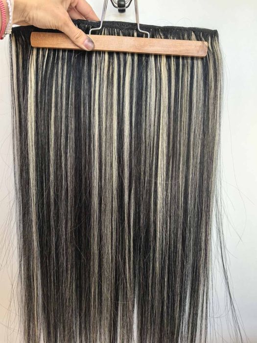 Естествена коса на кичури