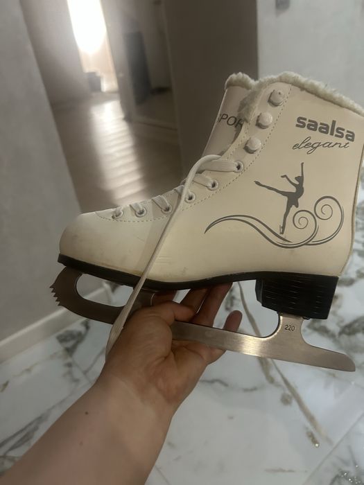 Продам коньки в хорошем состоянии