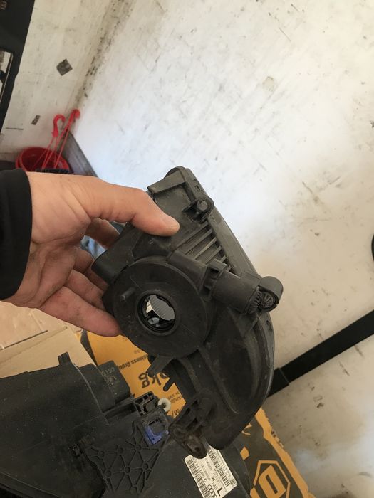 Десен Оригинален халоген за Audi A4,B8,5