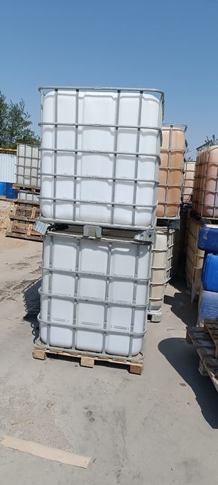 Бочки ёмкости канистры под воду