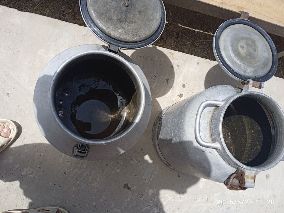 Екі фляга 11000 теңге сатылады