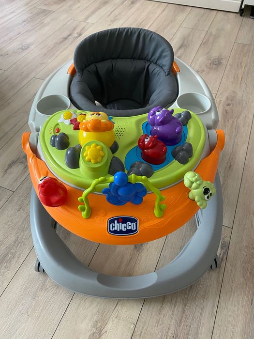 Premergător Chicco Walky Talky – reglabil, cu centru de activități