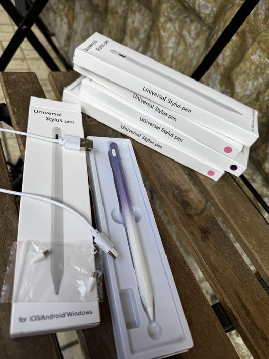 Universal Stylus Pen noi sigilate pt Ipad
