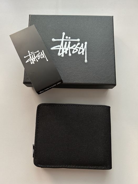Stussy портфейл.