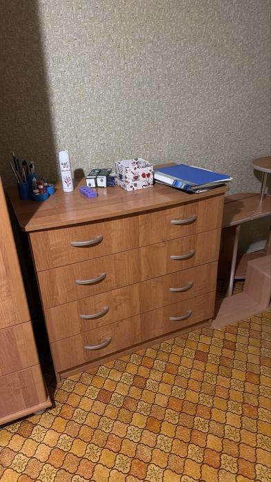 Продам шкаф в комнату