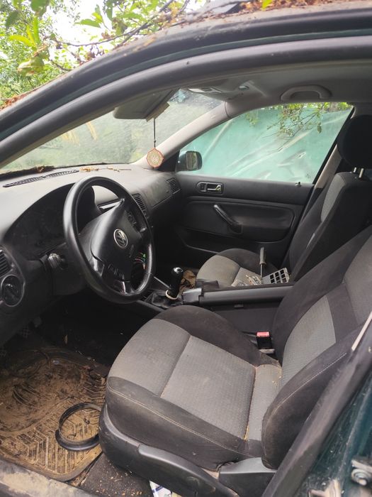 Volkswagen Golf 2005 diesel, 402 € — imagine 2