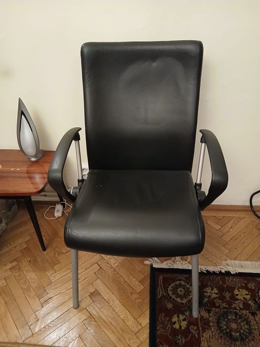 De vînzare scaun fix pentru birou in stare perfecta