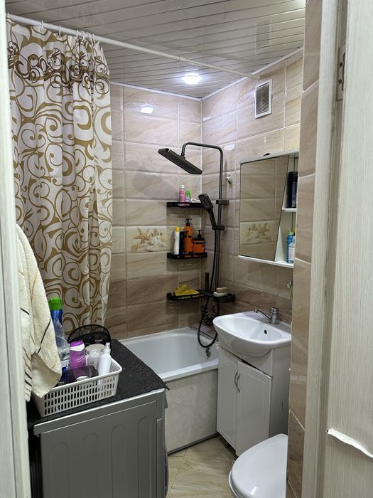 Продам 3- ком квартиру