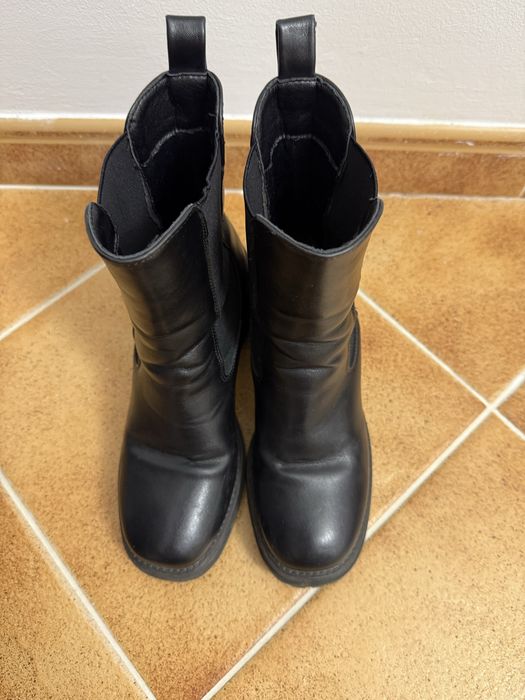 Ghete negre     S.     S