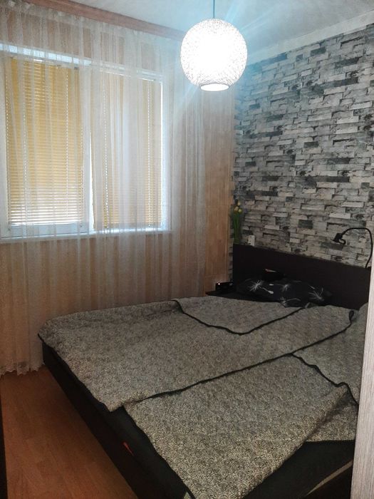 Продавам тухлен апартамент