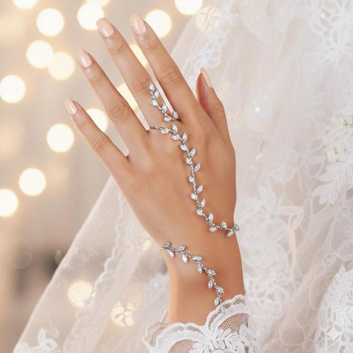 Браслет «Лист» полная регулируемость размера