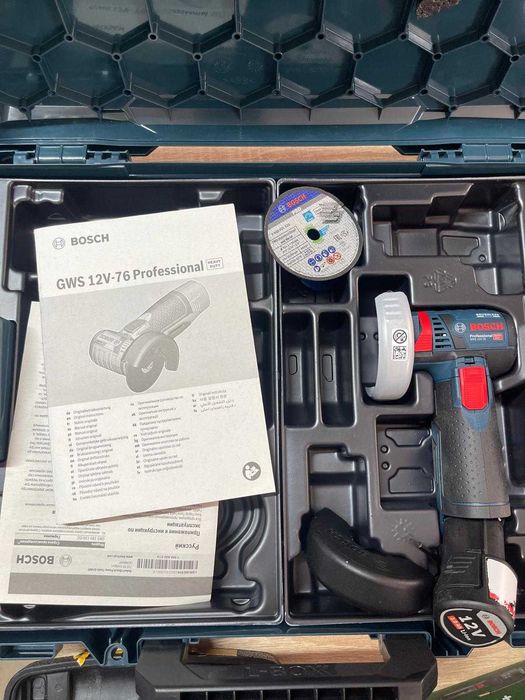 Polizor unghiular Bosch Professional GWS 12V-76 pe acumulator