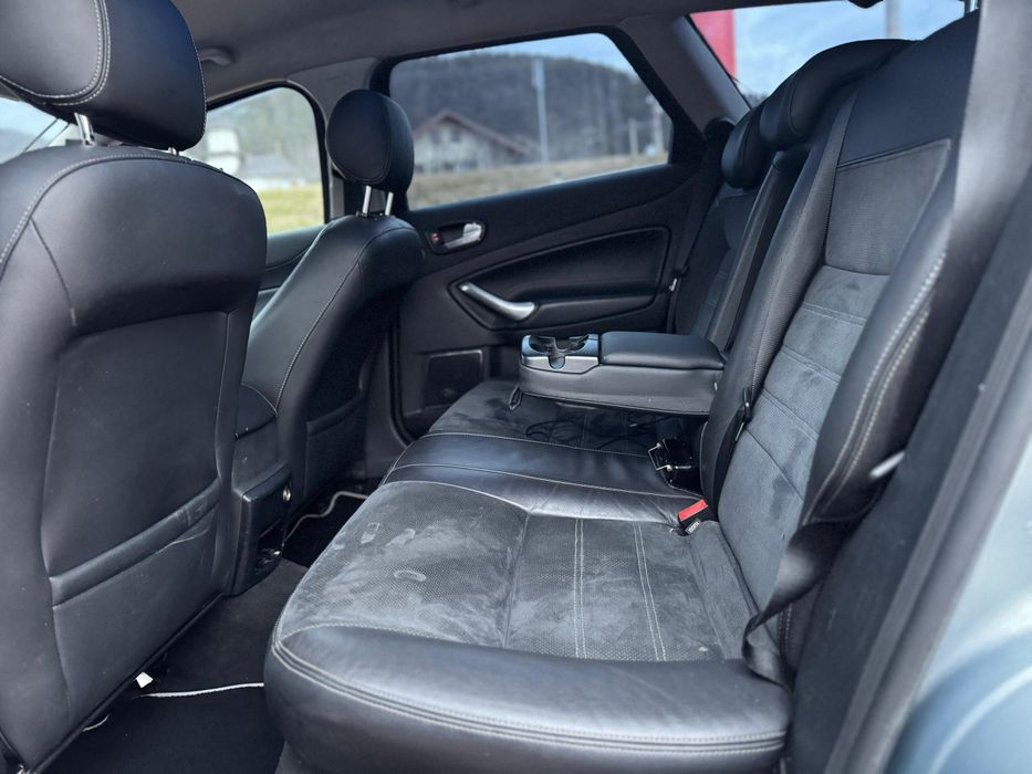 Ford mondeo 2 0 diesel 2010