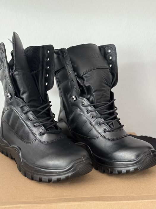 Vand bocanci tactici