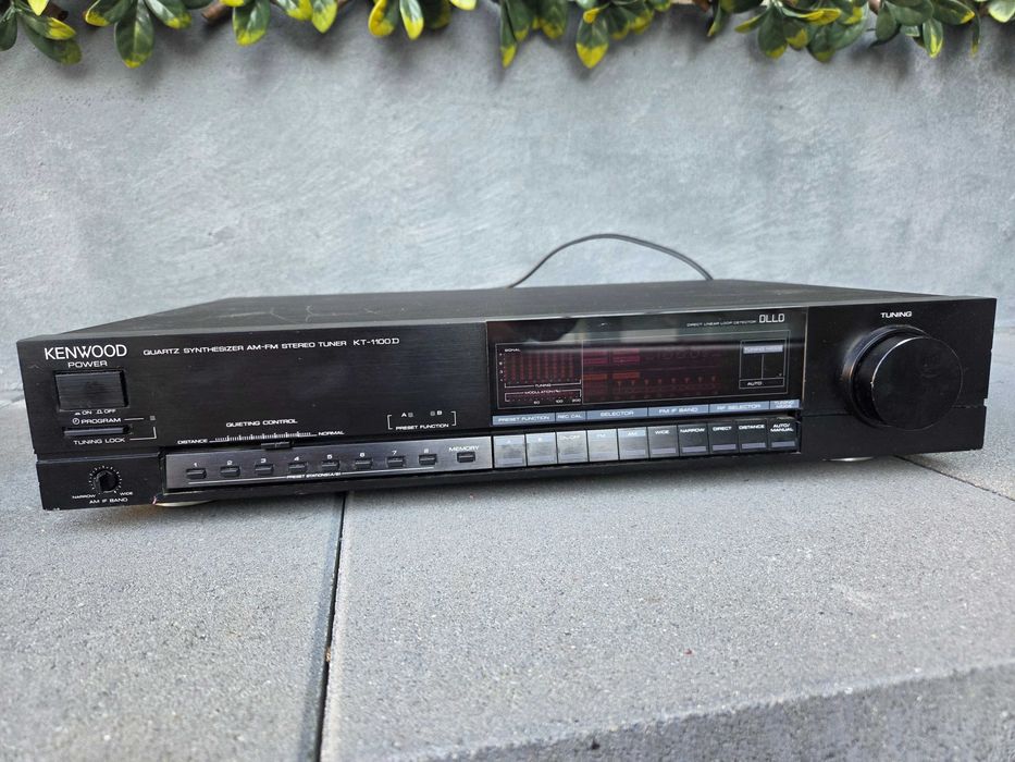 Tuner Kenwood KT-1100D