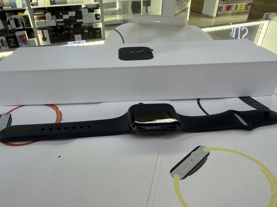 Apple watch 5 series 44 mm