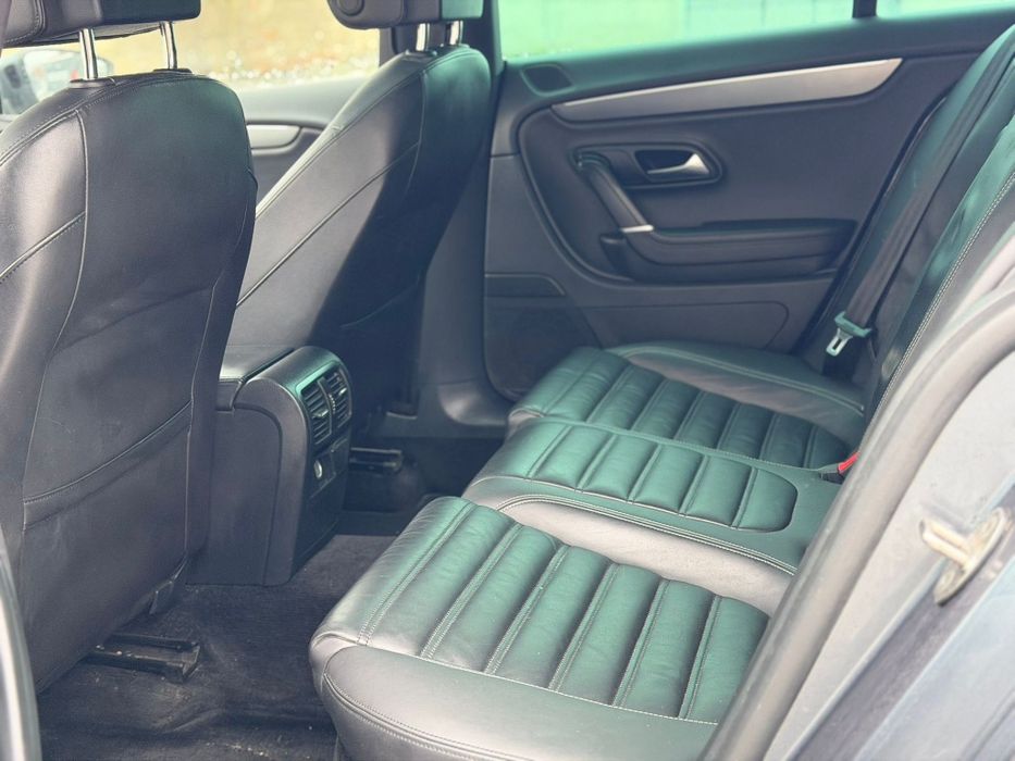 Wolkswagen  Pasat  CC 2013