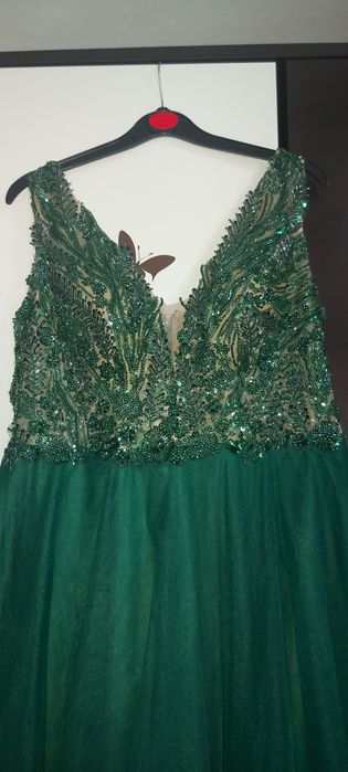 Vând rochie de seara deosebita