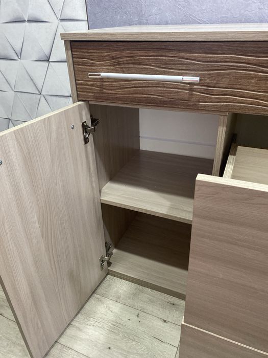 Продам комод продам.